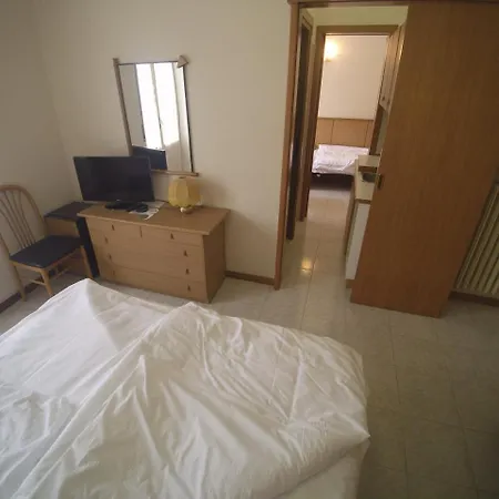 Hotel San Faustino Torri Del Benaco
